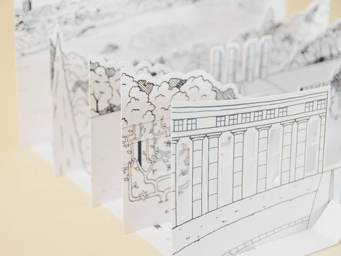Détail du diorama monté, focus sur les différents panneaux.
